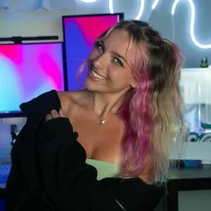 Lindseyszn OnlyFans Leaked Free Thumbnail Picture - #imRma4DCZS