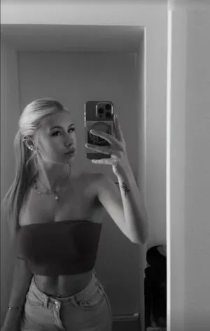 Linebiene05 OnlyFans Leaked Free Thumbnail Picture - #xFA7lr0J27