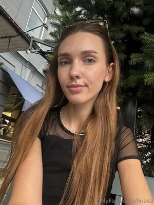 Linesa OnlyFans Leaked Free Thumbnail Picture - #8odyo4BMxF