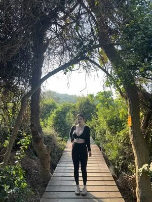 Ling 00 Ee OnlyFans Leaked Free Thumbnail Picture - #3dyECpoIar