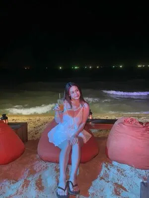 Ling 00 Ee OnlyFans Leaked Free Thumbnail Picture - #5FvFdF53Tt