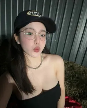 Ling 00 Ee OnlyFans Leaked Free Thumbnail Picture - #MliD5xZOao