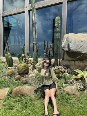 Ling 00 Ee OnlyFans Leaked Free Thumbnail Picture - #oegmPR2Mzm