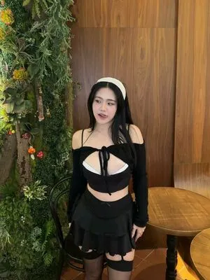 Ling 00 Ee OnlyFans Leaked Free Thumbnail Picture - #tmcdKe11K6