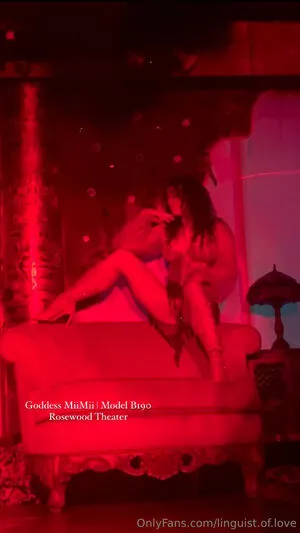 Linguist Of Love OnlyFans Leaked Free Thumbnail Picture - #4TigjMqjAU