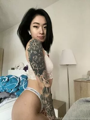 Lingxiaoyuxxx OnlyFans Leaked Free Thumbnail Picture - #17Q4cD4gVg