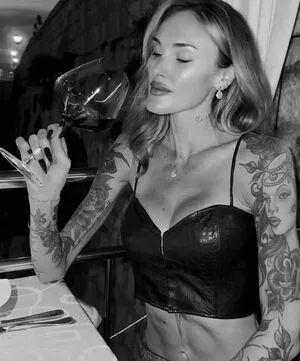 Linnea Hart OnlyFans Leaked Free Thumbnail Picture - #FrSvEX3ZW1