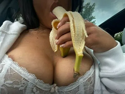 Linsay Streatfield OnlyFans Leaked Free Thumbnail Picture - #6Wdn9gLgfn
