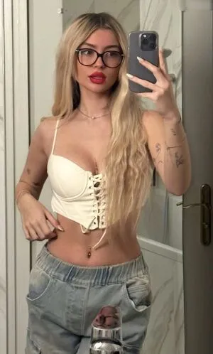 Linuschka OnlyFans Leaked Free Thumbnail Picture - #2OL2lPRRG6