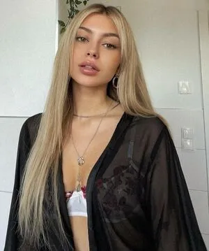 Linuschka OnlyFans Leaked Free Thumbnail Picture - #I4LfJ6Rb2O