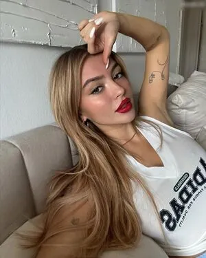 Linuschka OnlyFans Leaked Free Thumbnail Picture - #Nh7tsE1Fbe