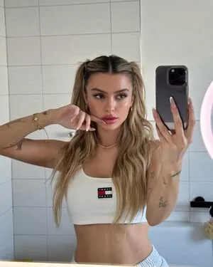 Linuschka OnlyFans Leaked Free Thumbnail Picture - #RSIqwP1Xv3