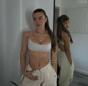 Linuschka OnlyFans Leaked Free Thumbnail Picture - #SDA24RFOts