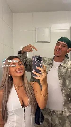 Linuschka OnlyFans Leaked Free Thumbnail Picture - #W73gj4B1SW