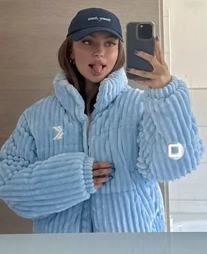 Linuschka OnlyFans Leaked Free Thumbnail Picture - #juAksI3xfj