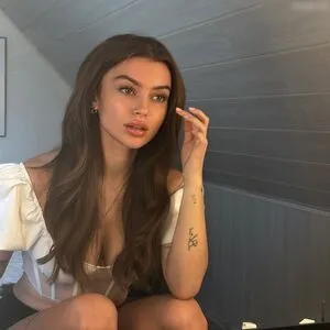 Linuschka OnlyFans Leaked Free Thumbnail Picture - #sokOzLbic0
