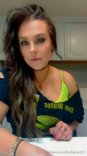 Linzflame315 OnlyFans Leaked Free Thumbnail Picture - #yddQPNK020