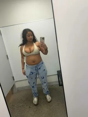 Lionesscave OnlyFans Leaked Free Thumbnail Picture - #Ry3P0wsie1