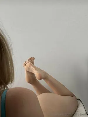 Liora Santi OnlyFans Leaked Free Thumbnail Picture - #452UVOx15E