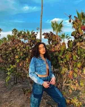 Liraz Nomdar OnlyFans Leaked Free Thumbnail Picture - #8OsWDiMzoQ