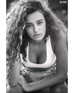 Liraz Nomdar OnlyFans Leaked Free Thumbnail Picture - #QE618F30Pd