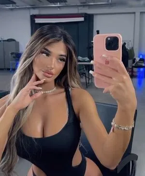 Liri Dona OnlyFans Leaked Free Thumbnail Picture - #chSCUQFqou