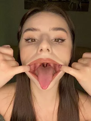 liroshka OnlyFans Leaked Free Thumbnail Picture - #4t0hmFRgLc