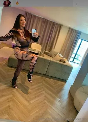 Lisa Appleton OnlyFans Leaked Free Thumbnail Picture - #N26DSQvhNW