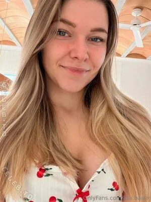Lisa Bauer OnlyFans Leaked Free Thumbnail Picture - #3qj7p7TcC9