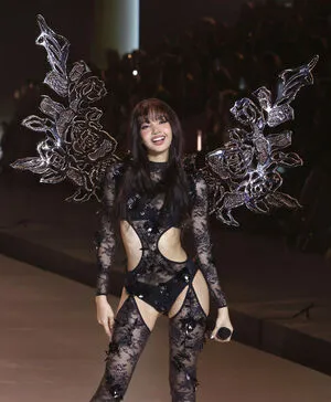 Lisa Blackpink OnlyFans Leaked Free Thumbnail Picture - #8Q4XvGKVOB