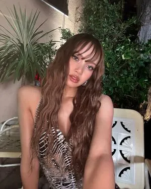 Lisa Blackpink OnlyFans Leaked Free Thumbnail Picture - #Bma53z1Kbv