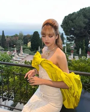 Lisa Blackpink OnlyFans Leaked Free Thumbnail Picture - #DMNdU63wNw