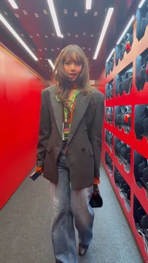 Lisa Blackpink OnlyFans Leaked Free Thumbnail Picture - #HjFqvXrh5a