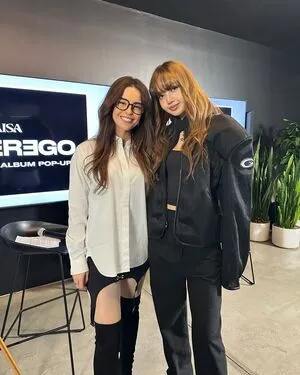 Lisa Blackpink OnlyFans Leaked Free Thumbnail Picture - #MZ8EiZgwur