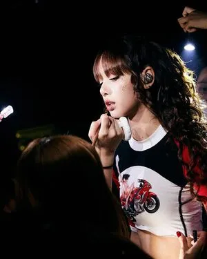 Lisa Blackpink OnlyFans Leaked Free Thumbnail Picture - #SPniHKJdle