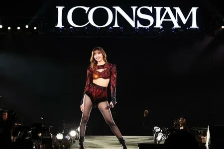 Lisa Blackpink OnlyFans Leaked Free Thumbnail Picture - #hb53lZOZ37