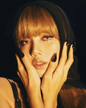Lisa Blackpink OnlyFans Leaked Free Thumbnail Picture - #r2KicMGhN0