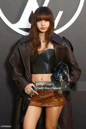 Lisa Blackpink OnlyFans Leaked Free Thumbnail Picture - #s8APdFcajh