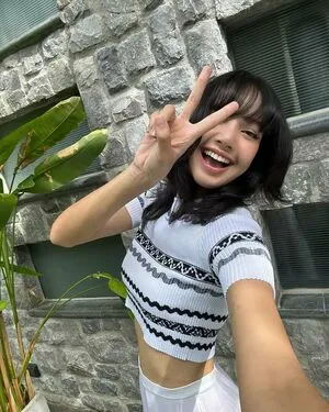 Lisa Blackpink OnlyFans Leaked Free Thumbnail Picture - #vSsl4U9iCy