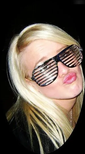 Lisa Bund OnlyFans Leaked Free Thumbnail Picture - #7Ntgw8aTVB