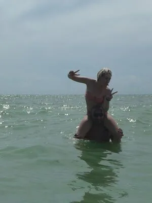 Lisa Bund OnlyFans Leaked Free Thumbnail Picture - #8rNFBt00nG