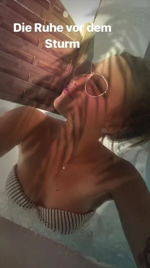 Lisa Bund OnlyFans Leaked Free Thumbnail Picture - #9FbSm4cPOg