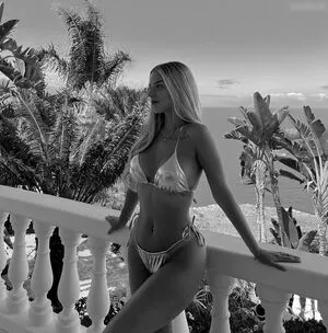 Lisa Crmn OnlyFans Leaked Free Thumbnail Picture - #a0X4Aj9Bxz