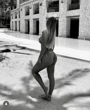 Lisa Crmn OnlyFans Leaked Free Thumbnail Picture - #g3ClL8ySau