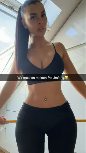 Lisa Del Piero OnlyFans Leaked Free Thumbnail Picture - #p1erpFDssj