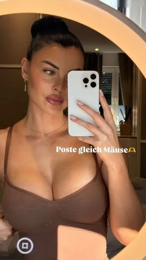 Lisa Del Piero OnlyFans Leaked Free Thumbnail Picture - #MmcmG8FVac