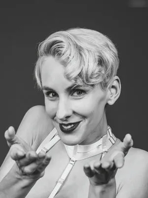 Lisa Eckhart OnlyFans Leaked Free Thumbnail Picture - #W23mkX4h0A