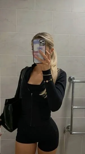 Lisa Gibt OnlyFans Leaked Free Thumbnail Picture - #fi662f0A2Q