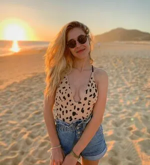 Lisa Gilroy OnlyFans Leaked Free Thumbnail Picture - #SSfowe8Pyr