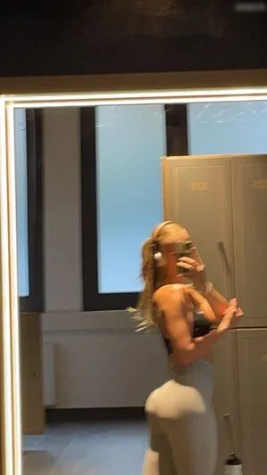 Lisa Gsl OnlyFans Leaked Free Thumbnail Picture - #KlOjGEHFTN
